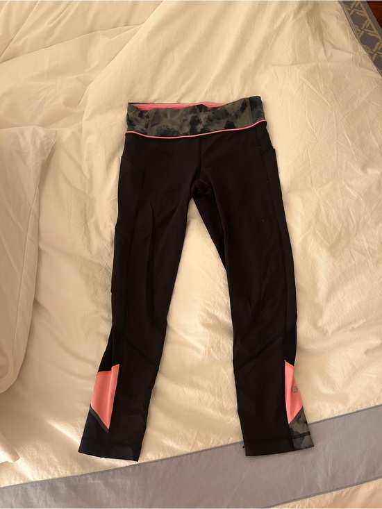 lululemon athletica Pants - Lululemon pace rival crop leggings